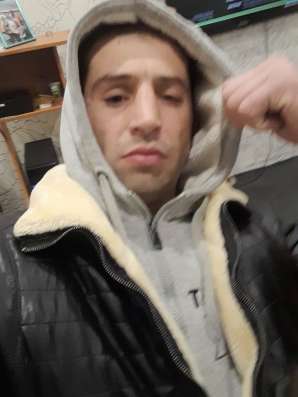Андрей, 36 лет, хочет пообщаться