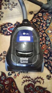 Продам пылесос LG