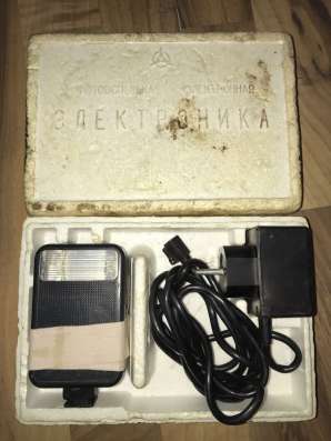 Продам ФЭД-4 с фотовспышкой. Торг