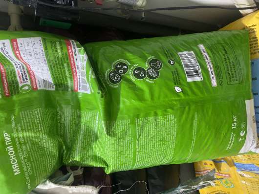 Продам кошачий корм 15 кг