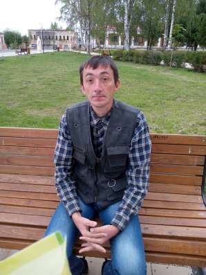 Иван, 38 лет, хочет пообщаться
