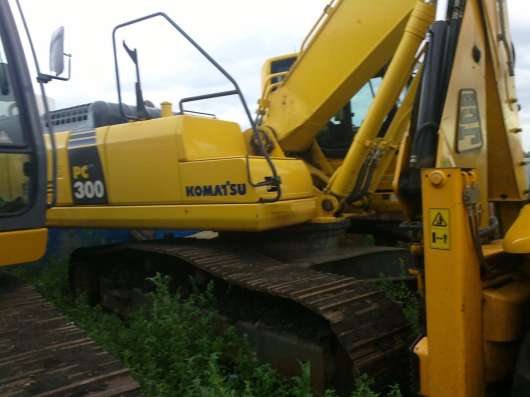 Коматсу PC 300