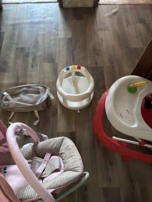 Продам 2 детских столика, велосипед в Комсомольске-на-Амуре фото 4
