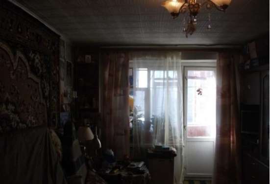 Продам однокомнатную квартиру в Подольске. Жилая площадь 37 кв.м. Этаж 7. Дом кирпичный.