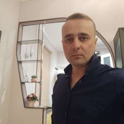 Archi, 40 лет, хочет пообщаться