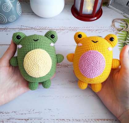 Вязаная игрушка ручкой работы