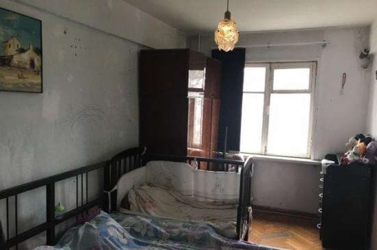 Продам трехкомнатную квартиру в Краснодар.Жилая площадь 59  кв.м.Этаж 3.Дом панельный.