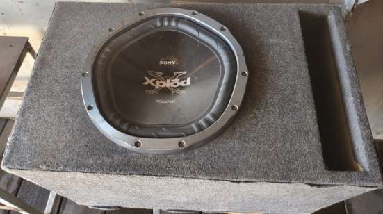Сабвуфер Sony Xplod 12'' в кастомном корпусе