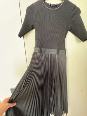 Платье Calvin Klein в Тюмени