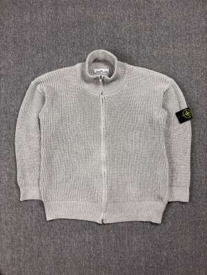 Свитер Stone Island ?