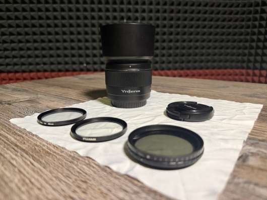 Объектив Yongnuo 50mm F1.8