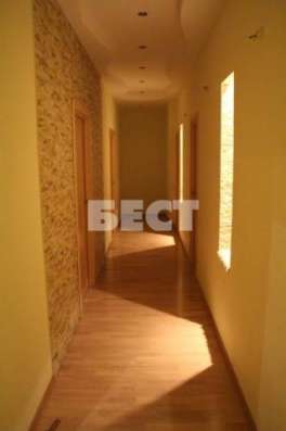 Продам четырехкомнатную квартиру в Москве. Жилая площадь 135 кв.м. Этаж 9. Дом монолитный. в Москве фото 5