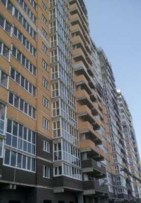 Продам однокомнатную квартиру в Липецке. Жилая площадь 33,20 кв.м. Дом монолитный. Есть балкон.