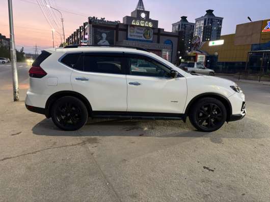 ПРОДАЮ NISSAN X-TRAIL 2018 ГИБРИД в Якутске фото 11