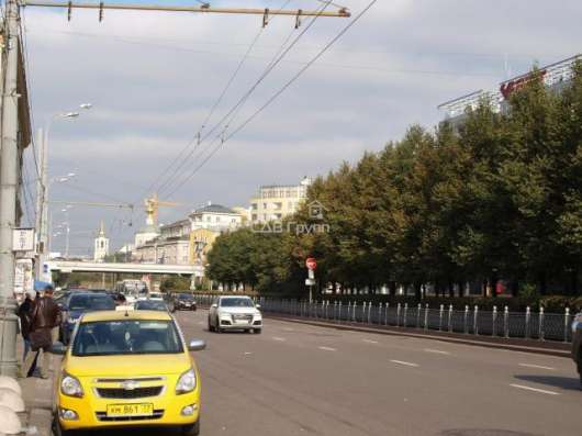 Продам четырехкомнатную квартиру в Москве. Этаж 7. Дом монолитный. Есть балкон. в Москве