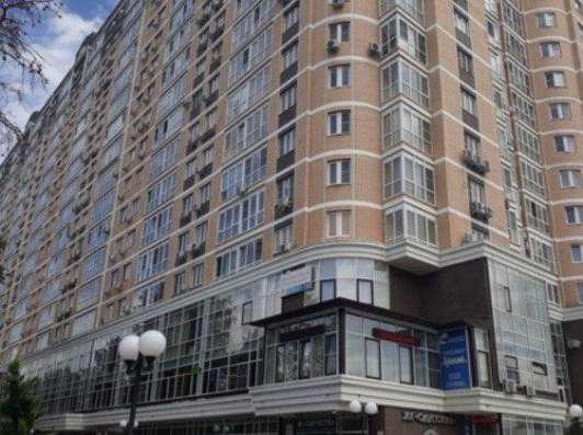 Продам однокомнатную квартиру в Краснодар.Жилая площадь 37  кв.м.Этаж 16.Дом кирпичный.