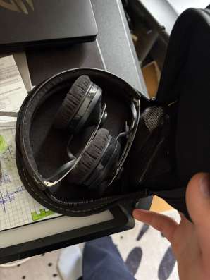 Продаю наушники Sennheiser Momentum 2.0