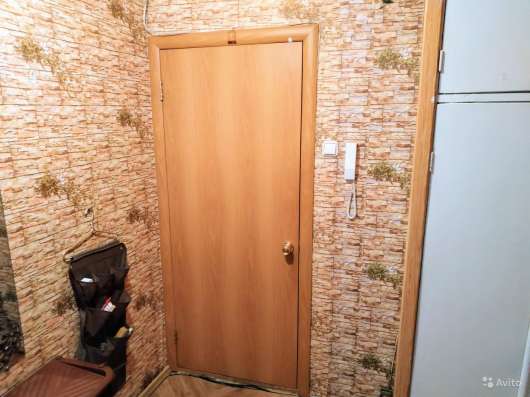 Комната 18 м² в 3-к, 5/5 эт в Челябинске фото 3