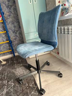 Стул компьютерный в Сургуте