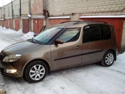 легковой автомобиль Skoda Roomster