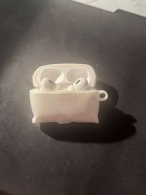 AirPods оригинал, Б\У в Муцалауле фото 5