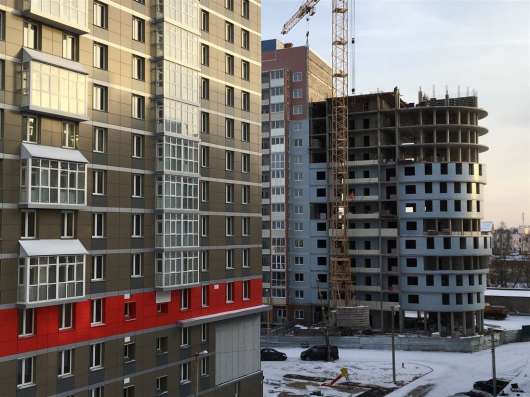 Продам трехкомнатную квартиру в Тверь.Жилая площадь 180  кв.м.Этаж 15. в Твери