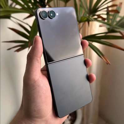 Samsung Z Flip 7/12 512гб в Москве фото 3