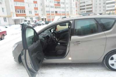 шикарный автомобиль Opel MERIVA в Йошкар-Оле фото 5