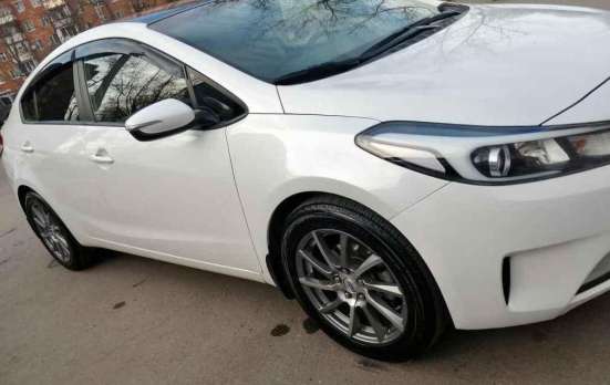 Продам срочно авто Kia Cerato в Челябинске