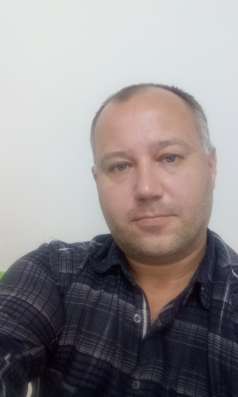 Олег, 39 лет, хочет пообщаться