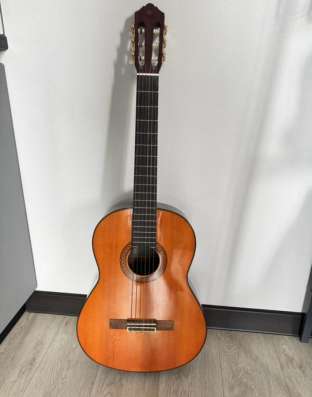 Акустическая гитара Yamaha с80