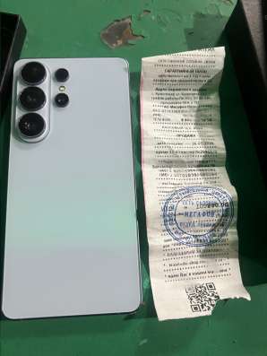 Телефон Самсунг s26ultra