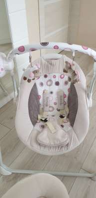 Электронные качели Lionelo Robin Pink в Москве фото 11