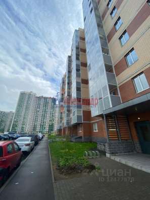 Продам квартиру студию рядом с метро