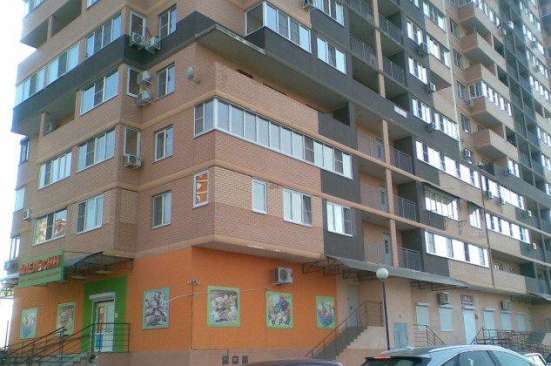 Продам двухкомнатную квартиру в Краснодар.Жилая площадь 62  кв.м.Этаж 8.Дом кирпичный.