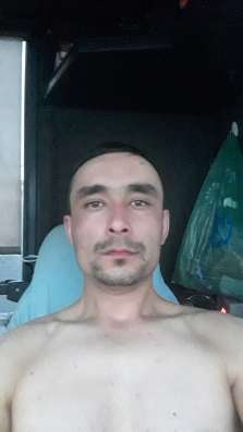 Исроиль, 27 лет, хочет пообщаться