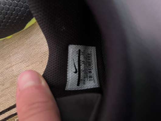 Футбольные бутсы Nike в Хасавюрте