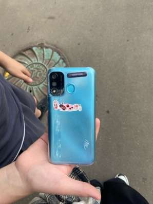 Телефон