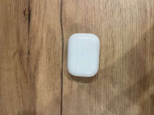 Продаю оригинальные AirPods Pro в Магадане фото 4
