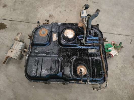 Ремонт бензобаков Kia carens в Кировском районе СПБ в Санкт-Петербурге фото 4
