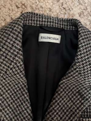 Пиджак BALENCIAGA в Находке фото 7