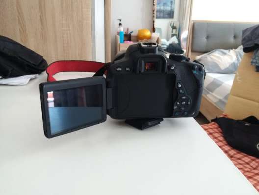Продам фотокамеру canon 700 d фото 5