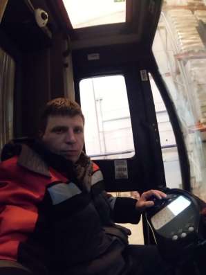 Виктор, 38 лет, хочет познакомиться