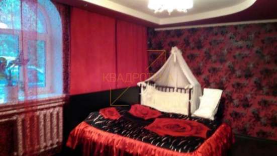 дом, Новосибирск, Героев Революции, 105.00 кв.м.