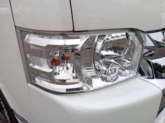 Toyota HiAce в Владивостоке фото 5