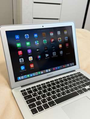 Apple MacBook Air 13“ 2017 года в Новосибирске фото 5