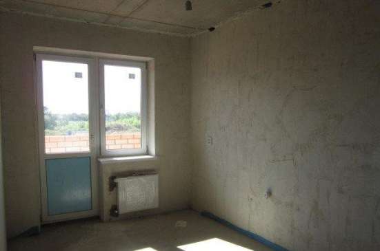 Продам двухкомнатную квартиру в Краснодар.Жилая площадь 59  кв.м.Этаж 3.Дом монолитный. в Краснодаре фото 3