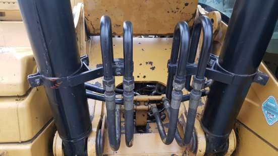 Продам экскаватор Caterpillar 320DL фото 7