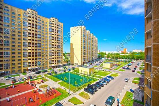 Продам однокомнатную квартиру в Королёв.Жилая площадь 47  кв.м.Дом кирпичный.Есть Балкон.