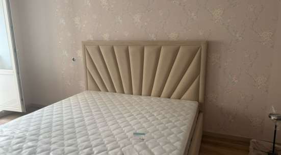 двухместная кровать